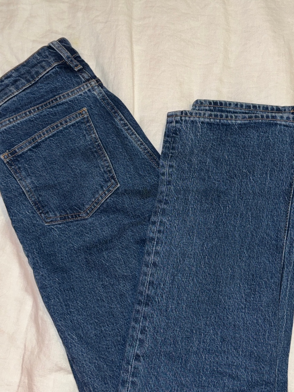 Aritzia Denim Forum Straight Leg Jeans (dark blue)